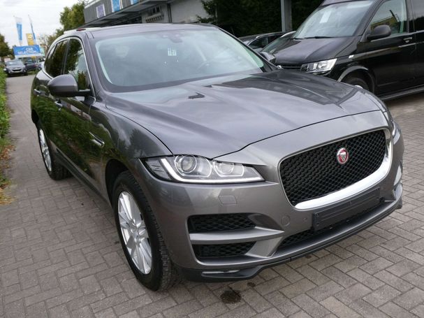 Jaguar F-Pace AWD 184 kW image number 2