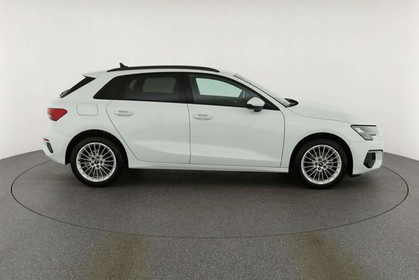 Audi A3 30 TDI S tronic S-line Sportback Advanced 85 kW image number 17