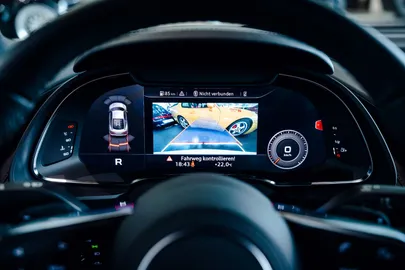Car image 27