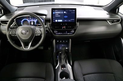 Car image 11