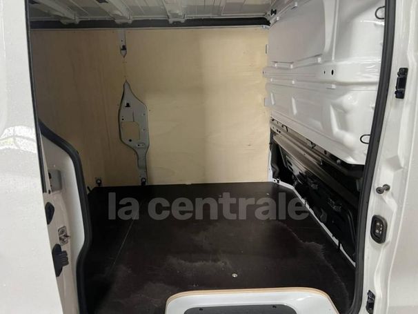 Renault Trafic dCi 120 88 kW image number 21