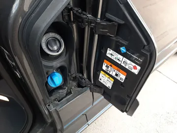 Car image 31