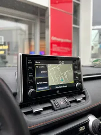 Car image 43
