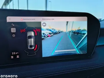 Car image 34