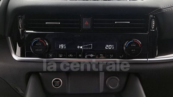 Nissan Qashqai 1.3 DIG-T N-CONNECTA 103 kW image number 9