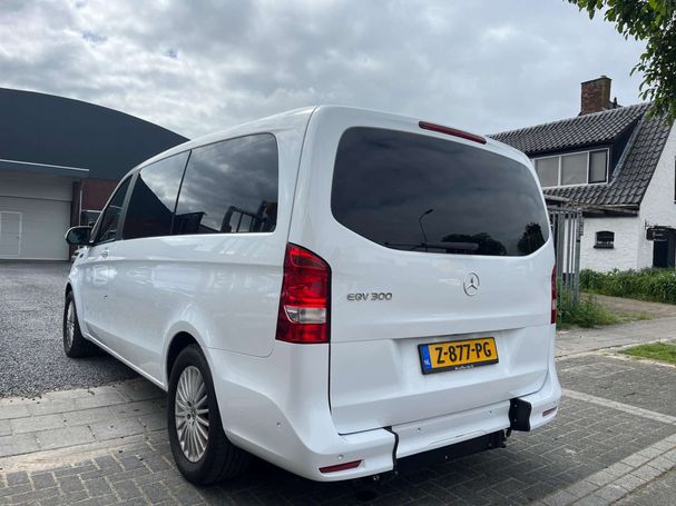 Mercedes-Benz EQV 300 150 kW image number 17