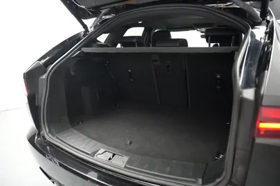 Car image 33