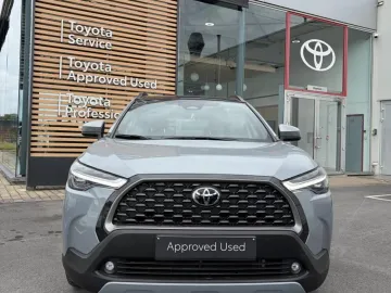 Car image 16