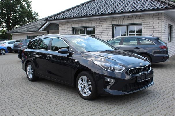 Kia Ceed 1.6 CRDi SW Vision 100 kW image number 2