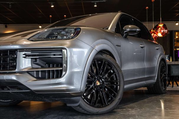 Porsche Cayenne Turbo E-Hybrid 544 kW image number 12