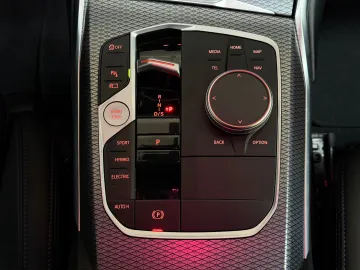 Car image 41