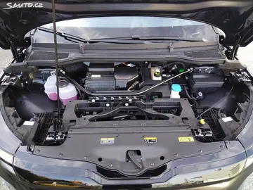 Car image 29