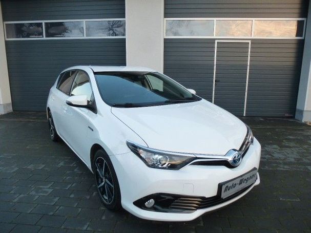 Toyota Auris 100 kW image number 2