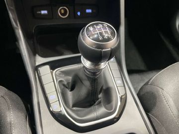 Car image 33