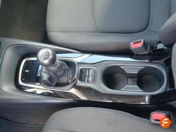 Car image 24