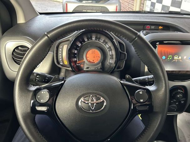 Toyota Aygo 53 kW image number 6