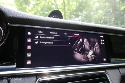 Car image 36