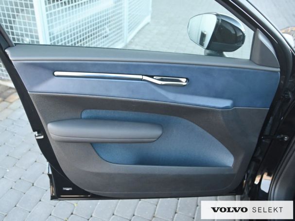 Volvo EX30 200 kW image number 14