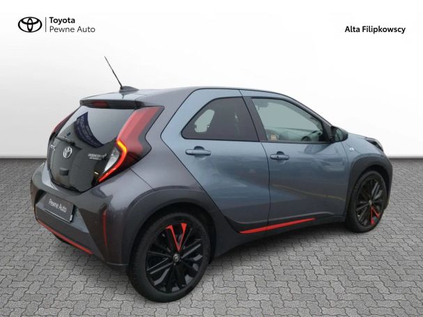 Toyota Aygo X 53 kW image number 3