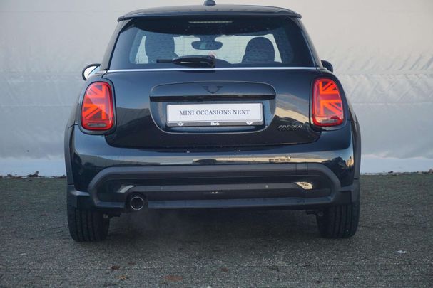 Mini Cooper Essential Premium 100 kW image number 5