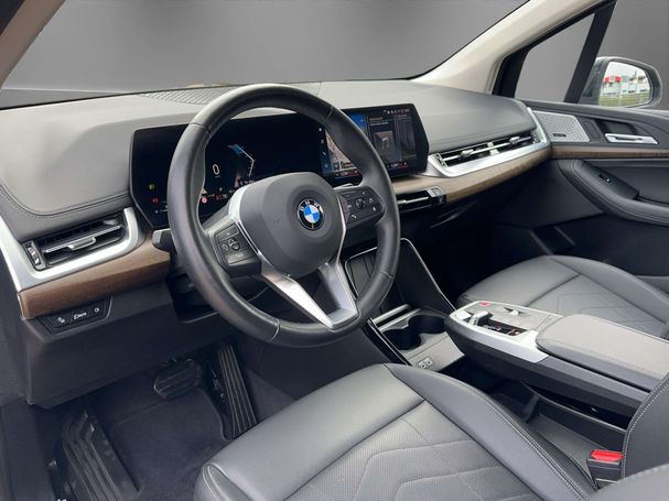 BMW 218i Luxury Line 100 kW image number 9