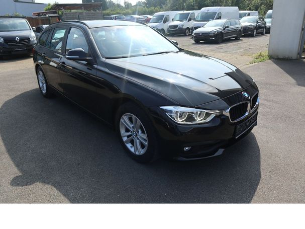 BMW 320d Touring Advantage 140 kW image number 2