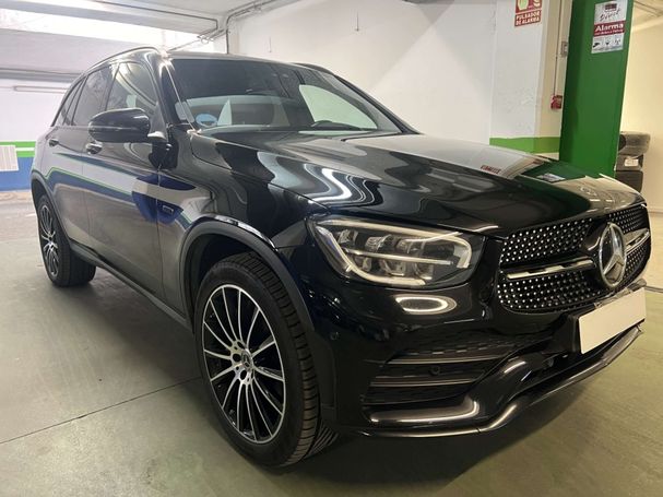 Mercedes-Benz GLC 300 e 4Matic 9G-Tronic 235 kW image number 2