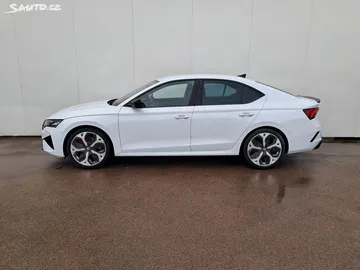 Car image 32