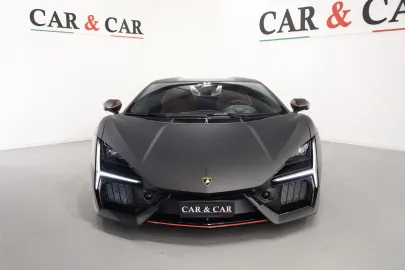 Car image 27