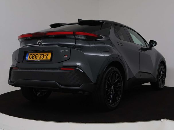 Toyota C-HR 2.0 Plug-In Hybrid 164 kW image number 2