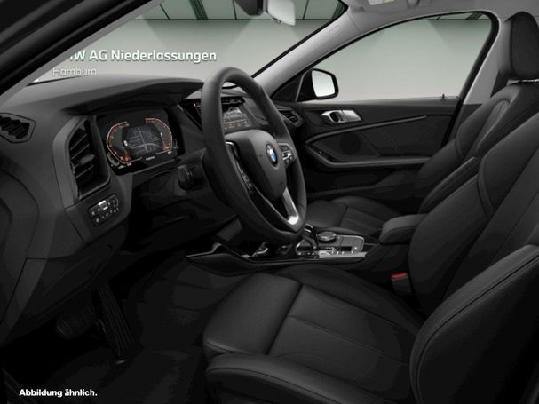 BMW 118i Sport Line 100 kW image number 3