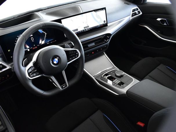 BMW 320d Touring xDrive 140 kW image number 14