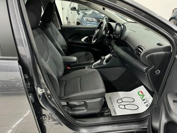 Car image 8