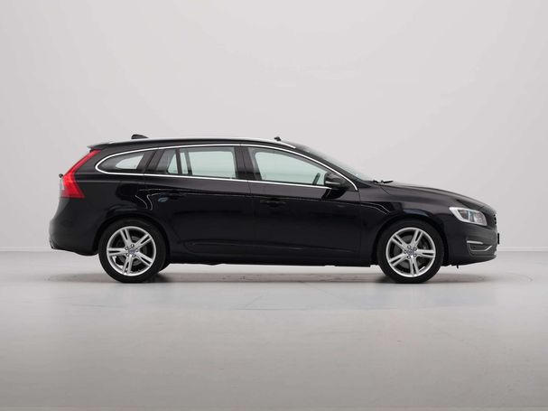 Volvo V60 AWD D5 169 kW image number 6