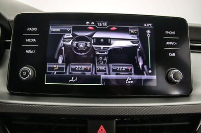 Car image 24