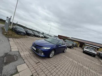 Car image 20