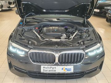 Car image 35