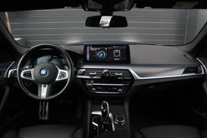 Car image 31