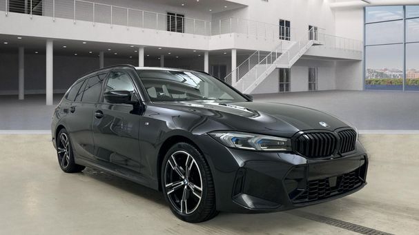 BMW 320i Touring 135 kW image number 2