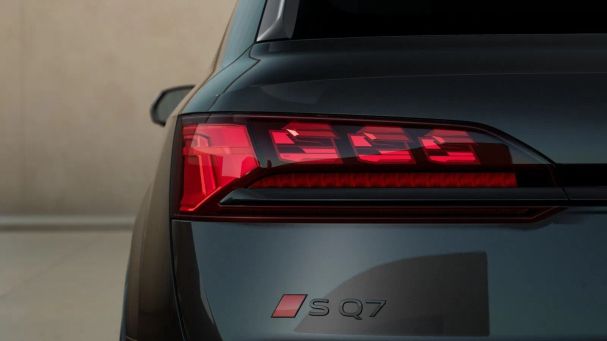 Audi SQ7 TFSI quattro Tiptronic 373 kW image number 12