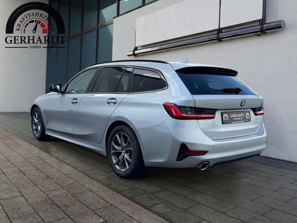 BMW 320d Touring Sport Line 140 kW image number 3