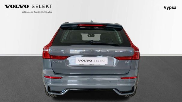 Volvo XC60 B4 Plus Dark 145 kW image number 4