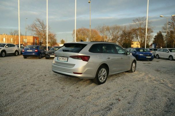 Skoda Octavia 2.0 TDI DSG Ambition 110 kW image number 6