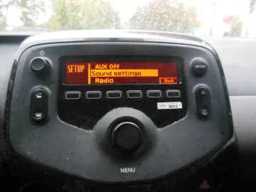 Car image 23