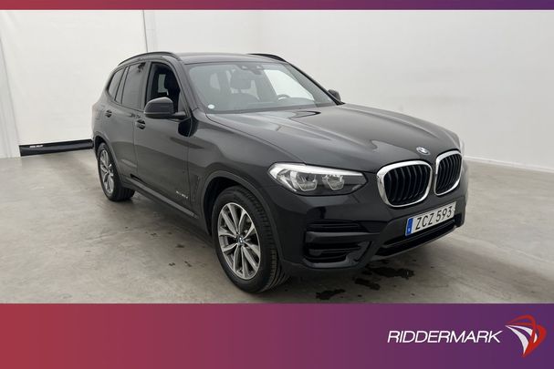 BMW X3 xDrive20d Advantage 140 kW image number 2