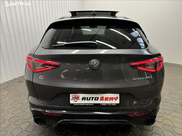 Alfa Romeo Stelvio Q4 206 kW image number 7