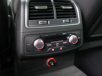 Car image 35