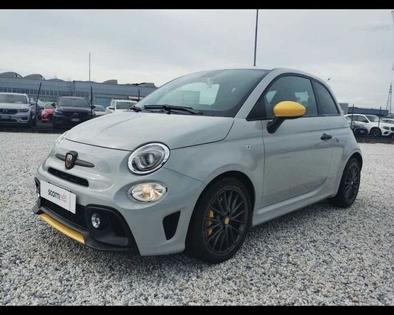 Abarth 695 132 kW image number 1