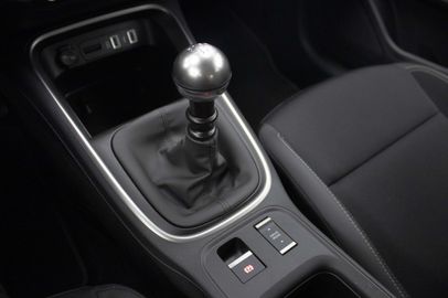 Car image 21