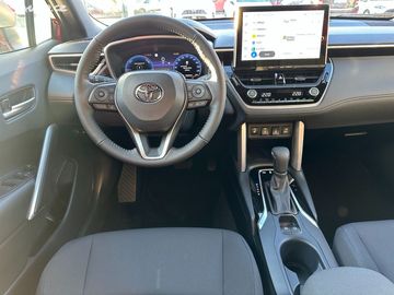 Car image 11